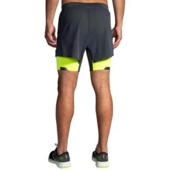 Brooks | Men's Run Visible 5" 2-in-1 Short 13 Brooks | Men's Run Visible 5" 2-in-1 Short -Run4It Shop 211405044 M Brooks RunVisible52 in 1Short back