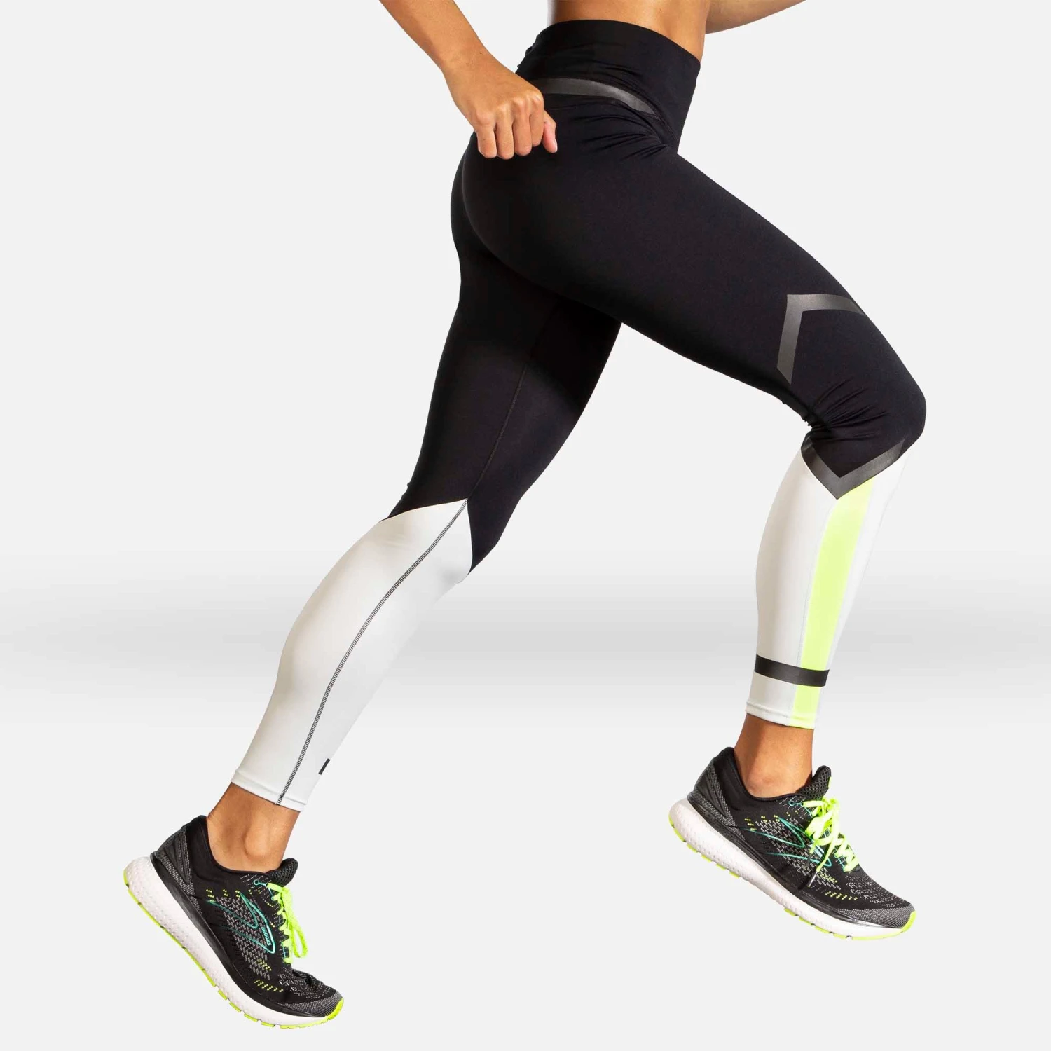 Brooks | Women's Carbonite Tight 6 Brooks | Women's Carbonite Tight - Image 4